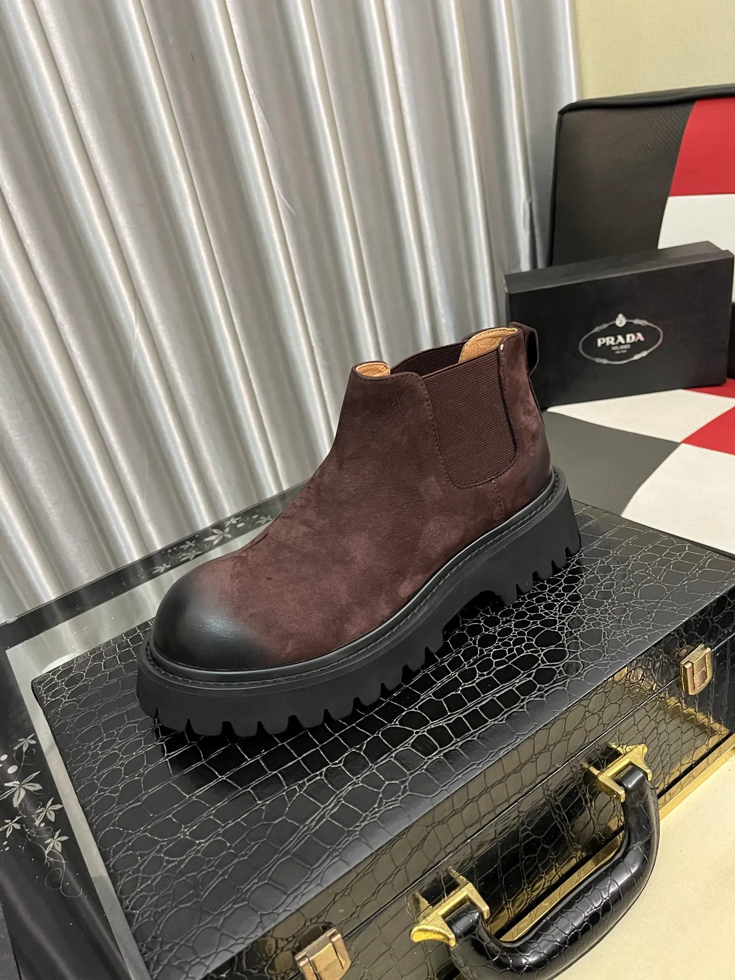 Men's shoes 💰560⌚️⌚️【PRADA】Prada - High-end quality original order·Formal leather shoes - Upper: imported 🔝 tumbled calf leather, hand-stitched mark thread, brand metal fastener cross-arm decoration - Lining: water-dyed cowhide - Outsole: ultra-light TR·rubber; molded outsole -Super high quality control·Fine workmanship: highlighted (high-end·luxury·grade) -Size :38-44
